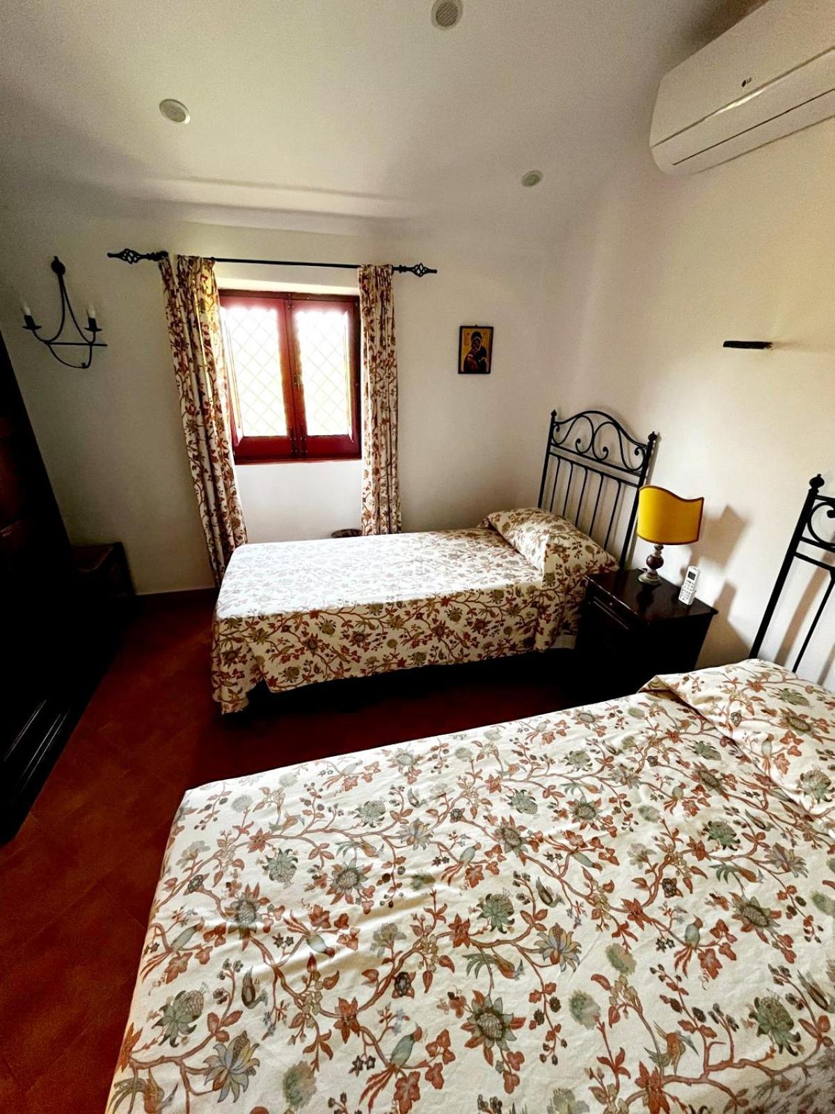 Masseria Rossella Piana Degli Albanesi Zimmer foto